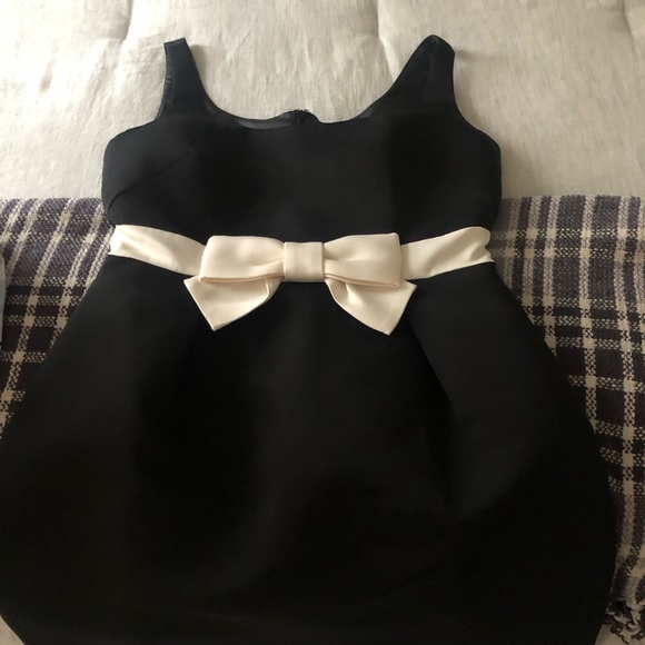 Black Kate Spade Dress- size 4 - Picture 3 of 3